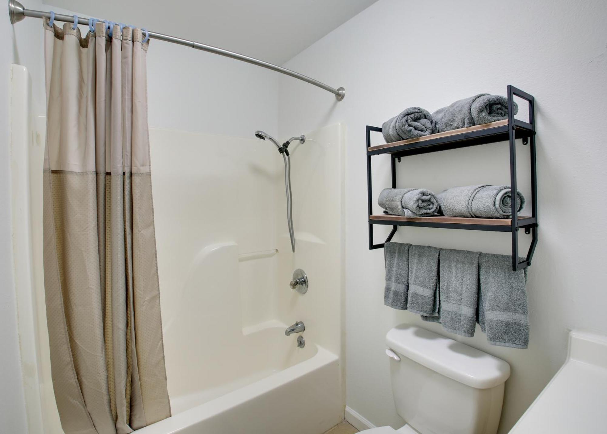 Hot Springs Condo With Lake Access And Boat Dock! Buitenkant foto